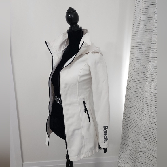 Bench Snow White Jacket - Picture 3 of 4